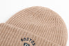 ワンポイントロゴ刺繍ニット帽