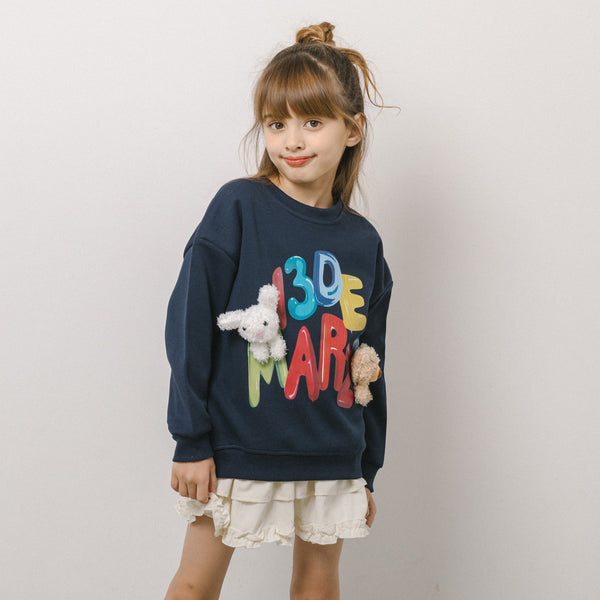 ぬいぐるみ付ロゴプリントトレーナー