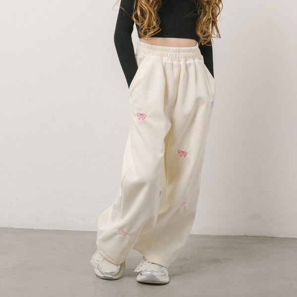 リボン刺繍パンツ