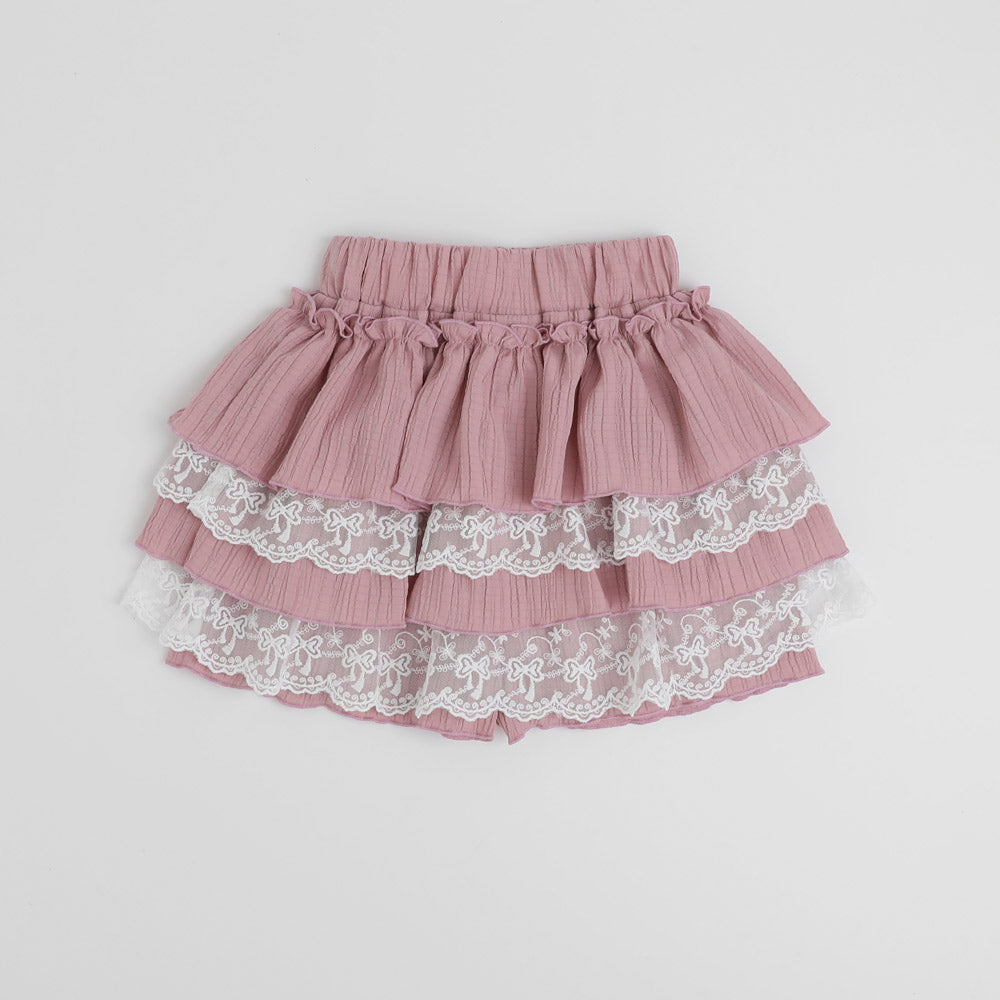 【CHIPIE/シピ】"ふわっと広がる"レースツーティアフリルショートパンツ