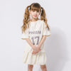 【2点セット】ナンバーロゴプリントTシャツ＋プリーツスカート