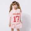 【2点セット】ナンバーロゴプリントTシャツ＋プリーツスカート