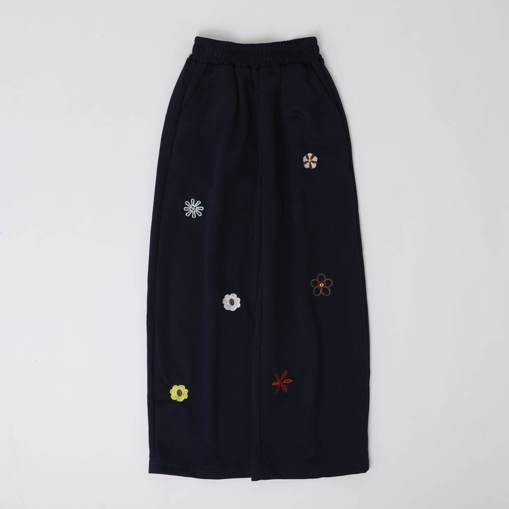 フラワー刺繍デザインルーズスウェットパンツ
