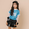 【U.TRACK/ユードットトラック】"感激サラメッシュ"ナンバーロゴストライプTシャツ