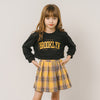 ロゴクロップドトレーナー＋チェックプリーツスカート