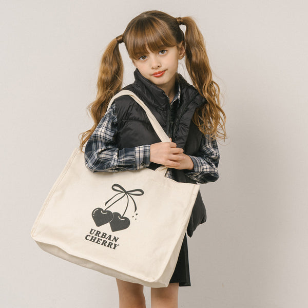 【A4サイズ収納可能】マチ付きロゴプリントトートバッグ