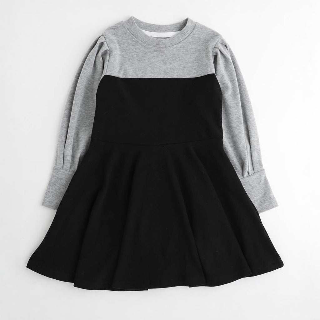 ボリュームスリーブフレアワンピース