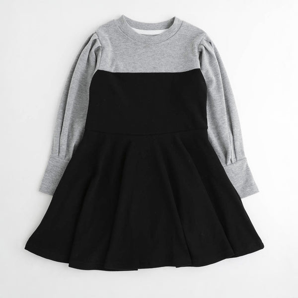 ボリュームスリーブフレアワンピース