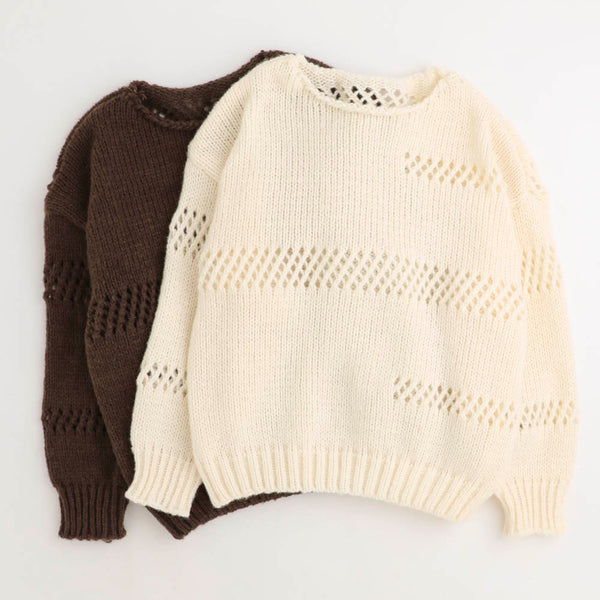 透かし編みニット
