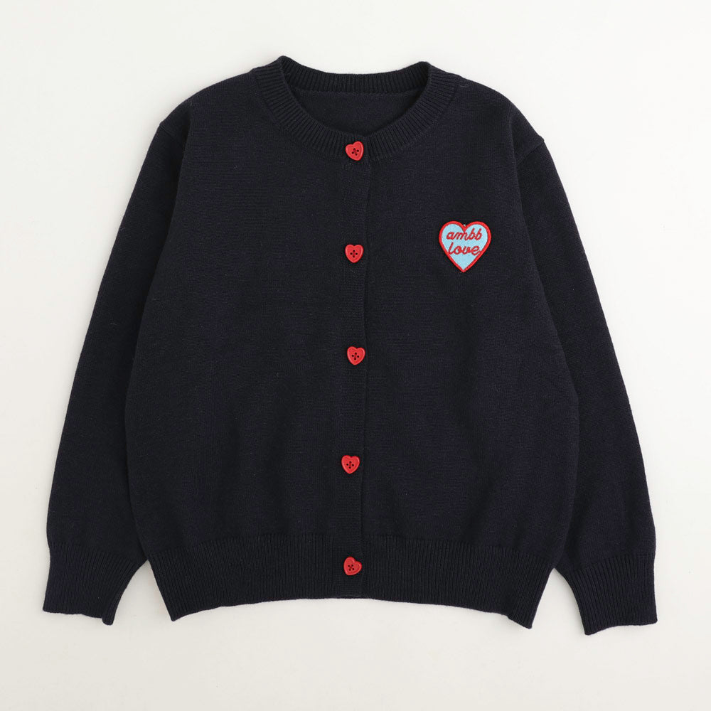 フロントワンポイントデザインハートボタンカーディガン