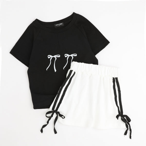 【2点セット】リボンプリントTシャツ＋サイドラインスカート
