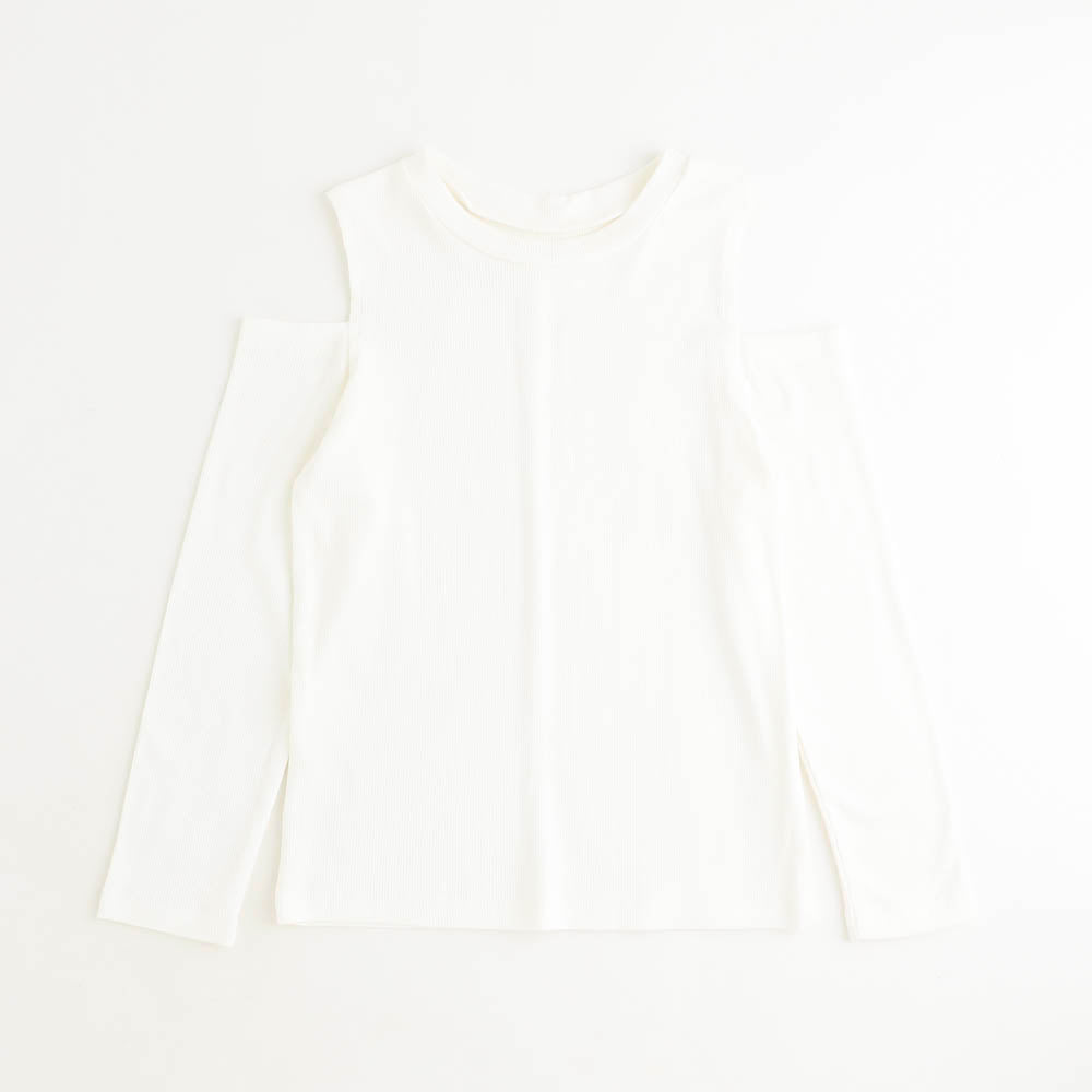 カットショルダートップス