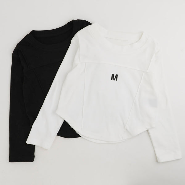 ワンポイントロゴフロントシームクロップドトップス