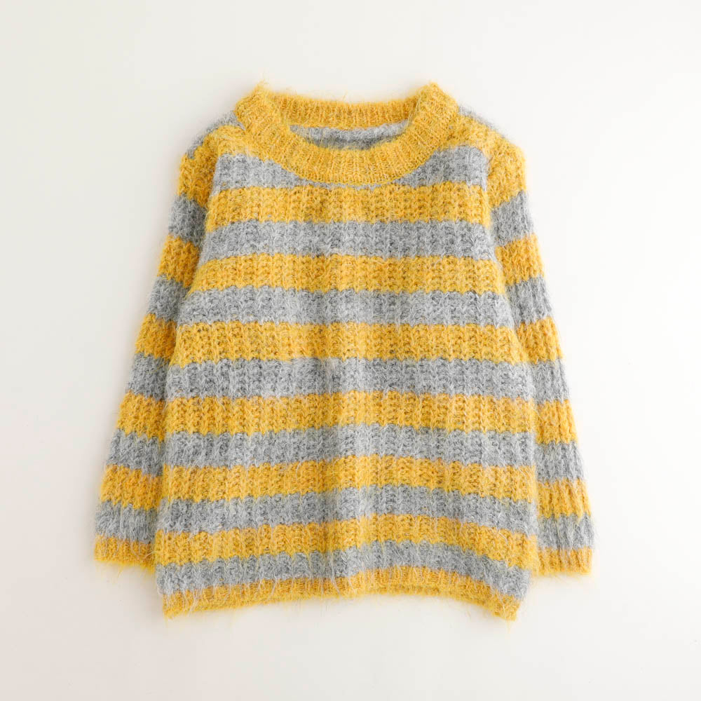 ボーダー配色ニット