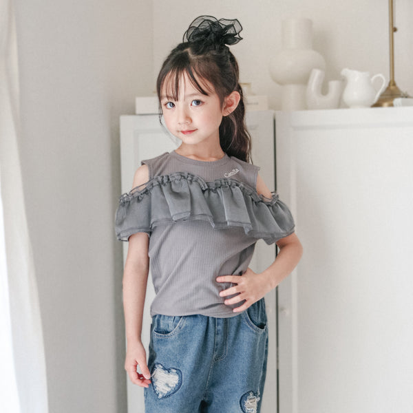 「快適さらリブ素材」カットショルダーシアーフリルリブトップス