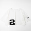 クロップドナンバーロゴデザインTシャツ