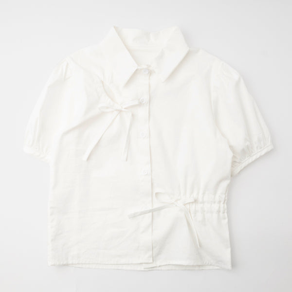 カットデザインギャザーパフスリーブクロップドブラウス