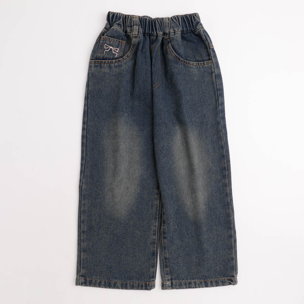 ポケットリボン刺繍ストレートデニム